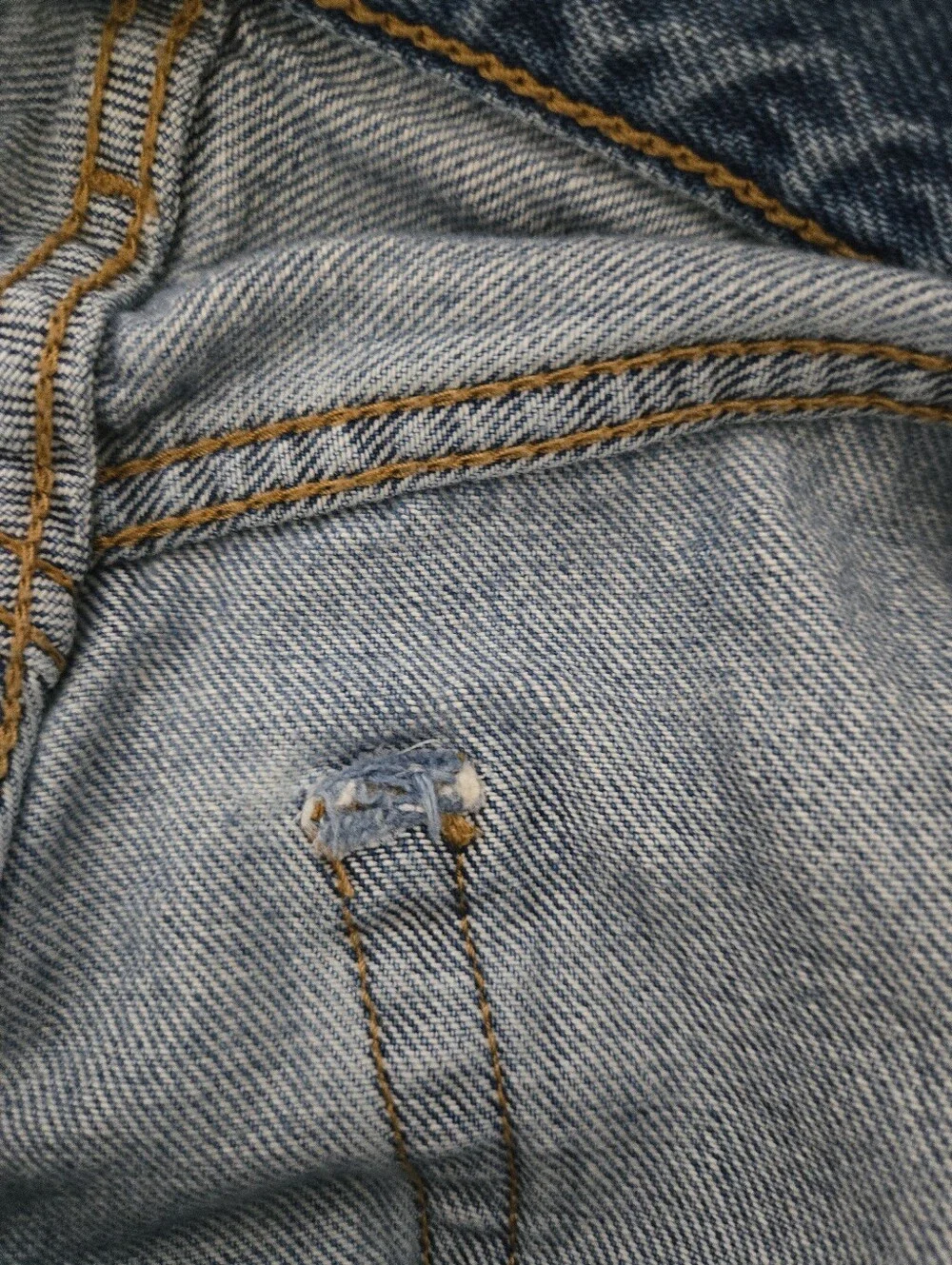 Levis levi 94